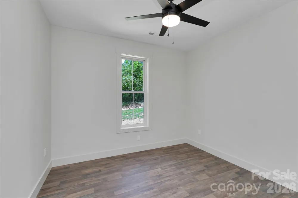 146 Cliff Road Penrose, NC 28766