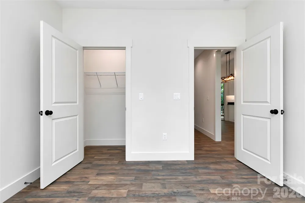 146 Cliff Road Penrose, NC 28766