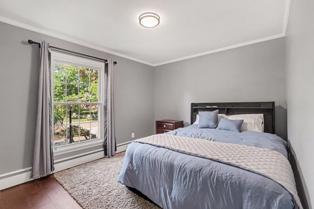 932 Floral Avenue SE East Grand Rapids, MI 49506