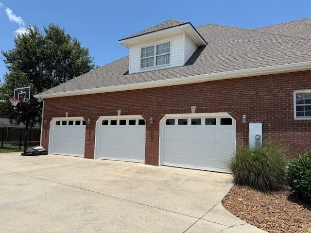 323 Ridgecrest Dr Winchester, TN 37398
