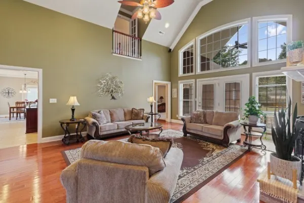 323 Ridgecrest Dr Winchester, TN 37398
