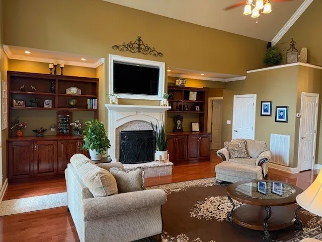 323 Ridgecrest Dr Winchester, TN 37398