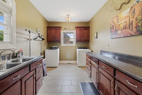 323 Ridgecrest Dr Winchester, TN 37398