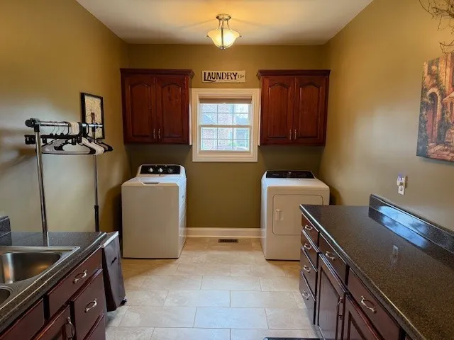 323 Ridgecrest Dr Winchester, TN 37398