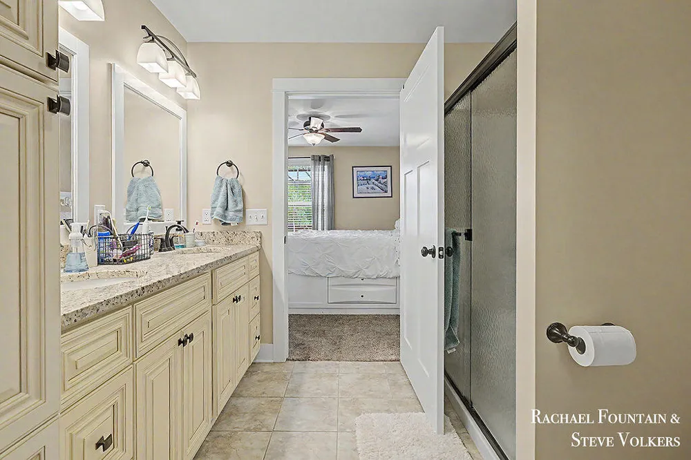 10048 S Crossroads Circle SE Caledonia, MI 49316
