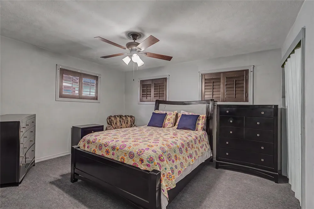 1012 Joyce Street Houston, TX 77009