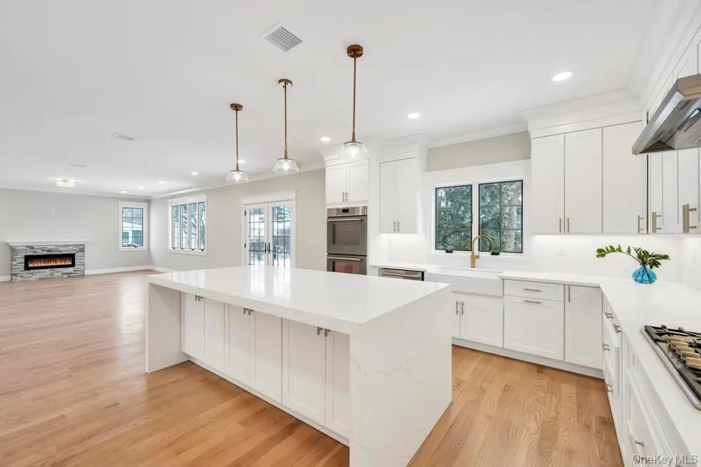 351 Concord Avenue East Meadow, NY 11554