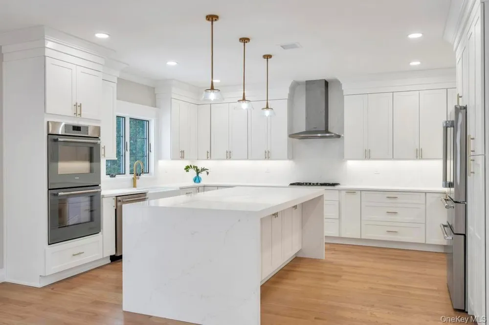 351 Concord Avenue East Meadow, NY 11554