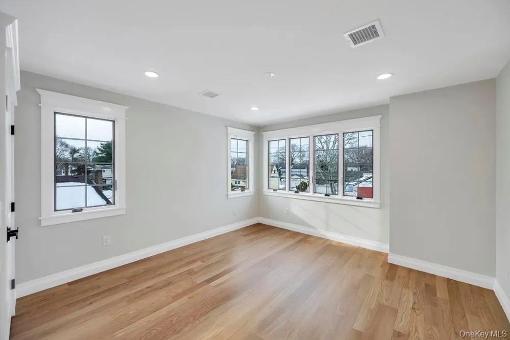 351 Concord Avenue East Meadow, NY 11554