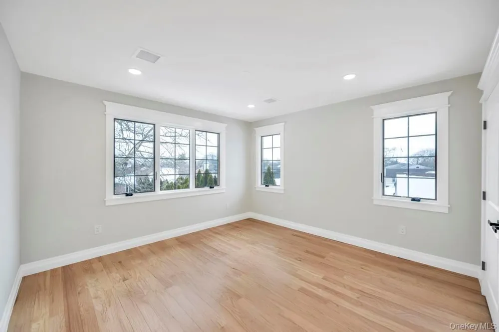 351 Concord Avenue East Meadow, NY 11554