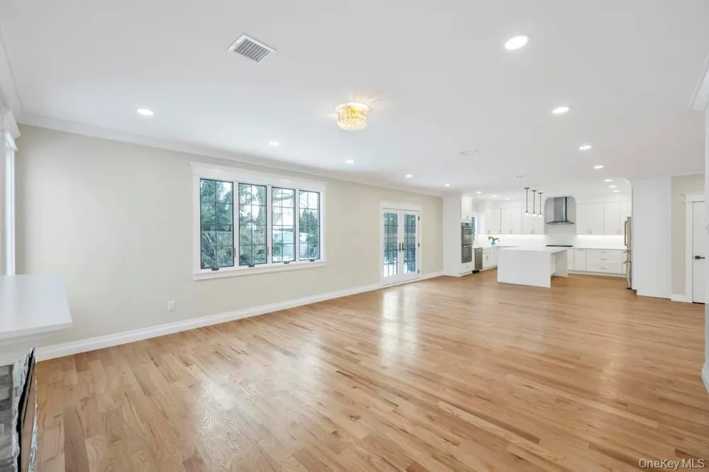 351 Concord Avenue East Meadow, NY 11554