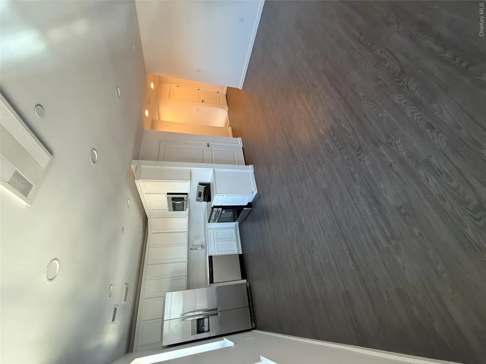 338 Beach 46th Street Far Rockaway, NY 11691