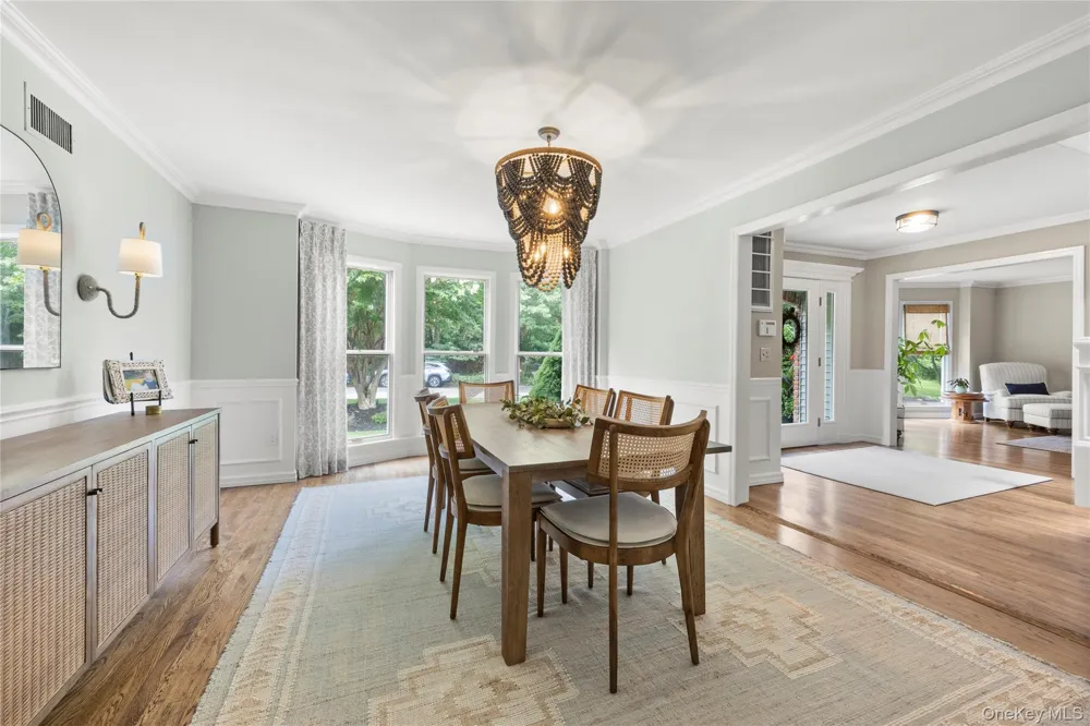 8 Quaker Hill Road Stony Brook, NY 11790