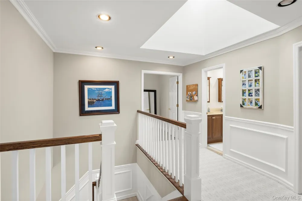 8 Quaker Hill Road Stony Brook, NY 11790