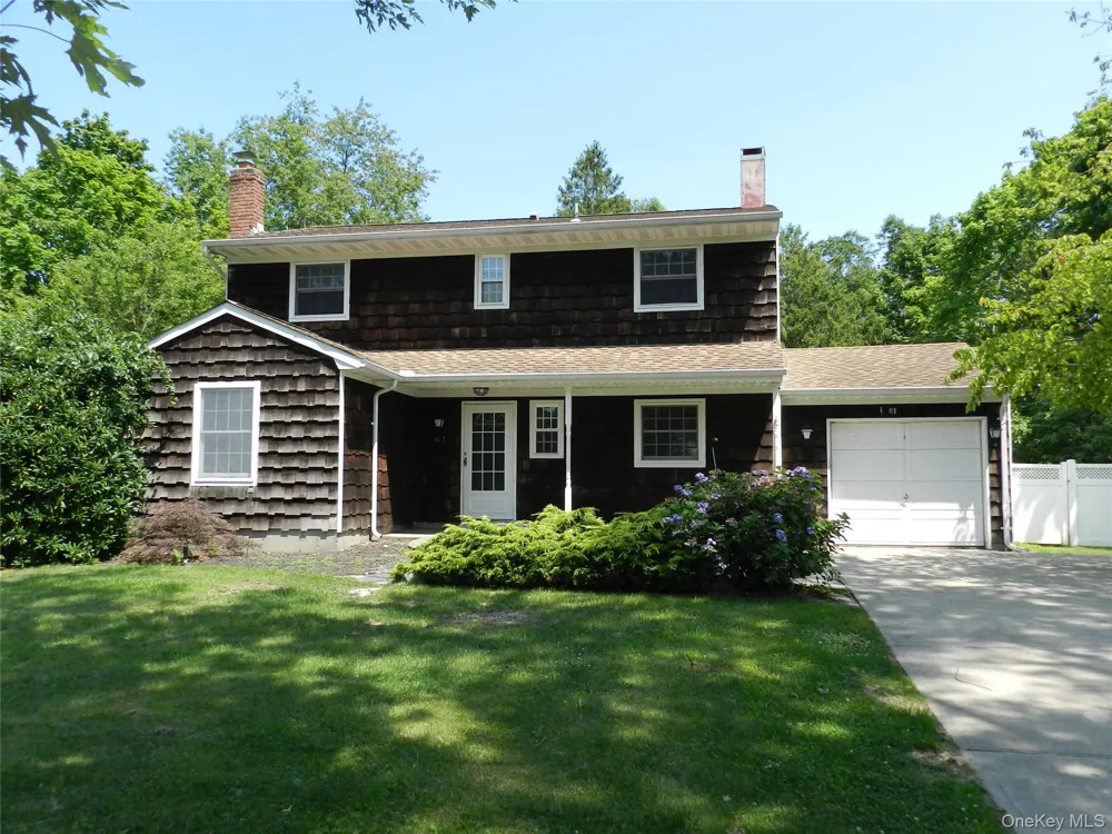 61 Jarvin Road Port Jefferson Station, NY 11776