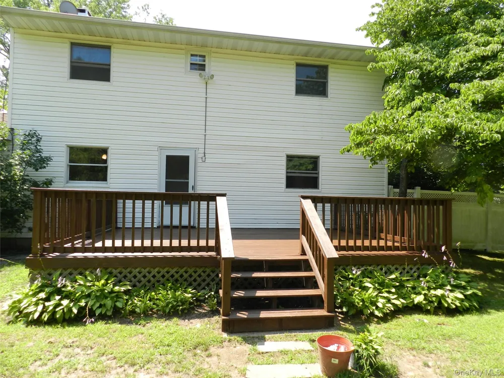 61 Jarvin Road Port Jefferson Station, NY 11776