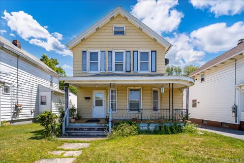 158 Cottage Street