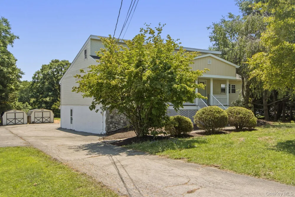 83 Smith Road Poughkeepsie, NY 12603