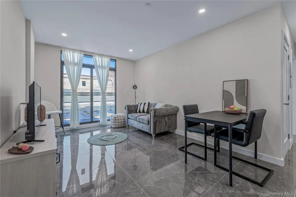 43-30 52nd Street #2B Woodside, NY 11377