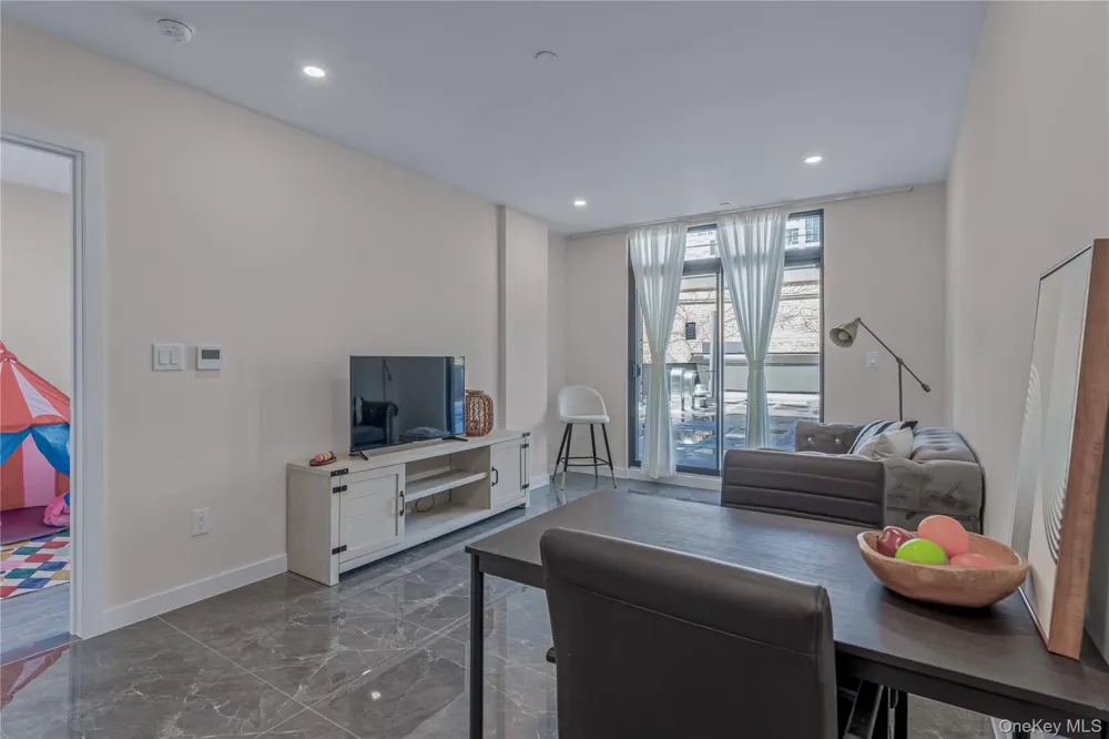 43-30 52nd Street #2B Woodside, NY 11377