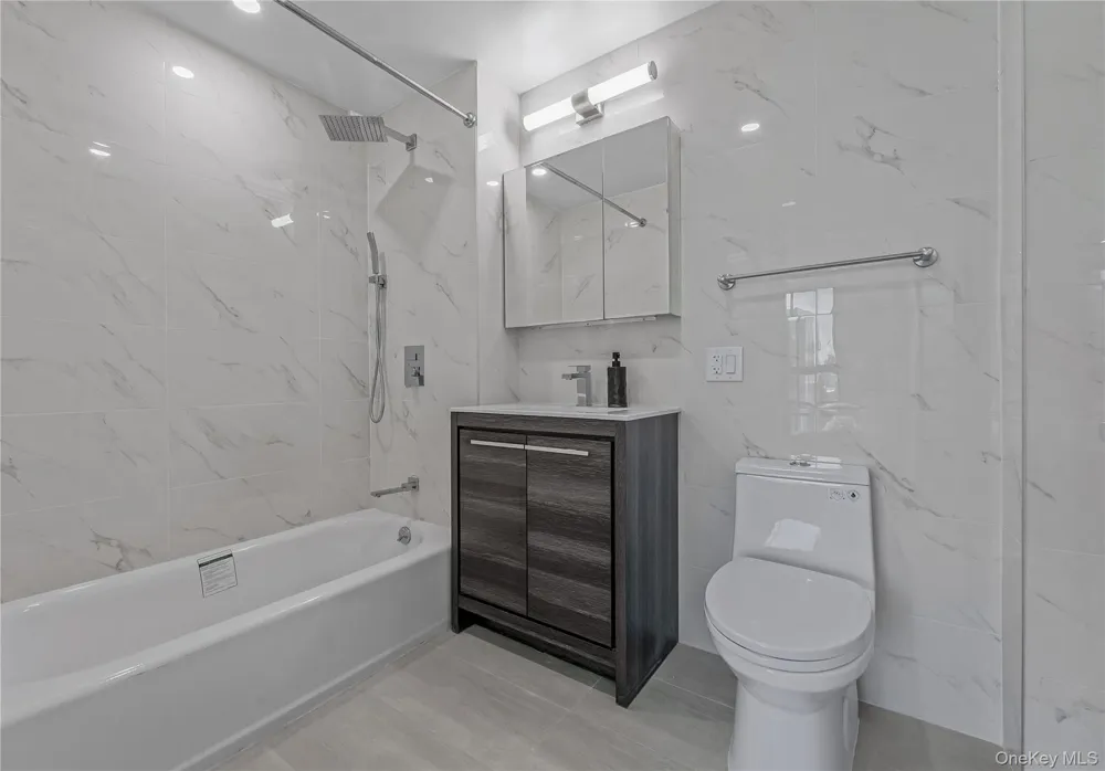43-30 52nd Street #2B Woodside, NY 11377