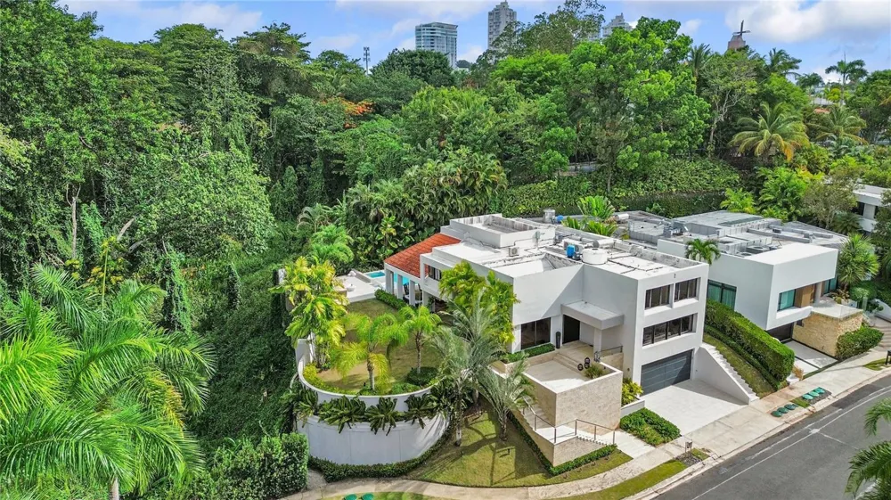 #9 Palma Real ESTANCIAS DE TORRIMAR Guaynabo, PR 00966