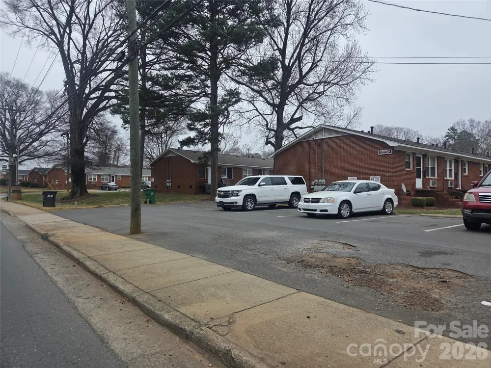 4102 Craig Avenue Charlotte, NC 28211
