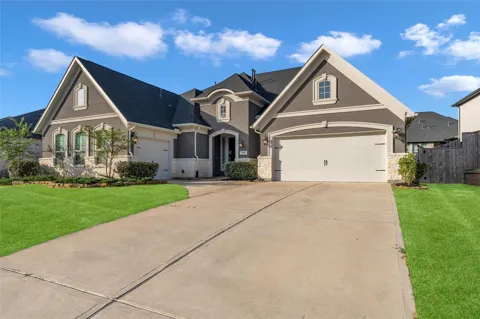 1014 Lakemont Bend Lane