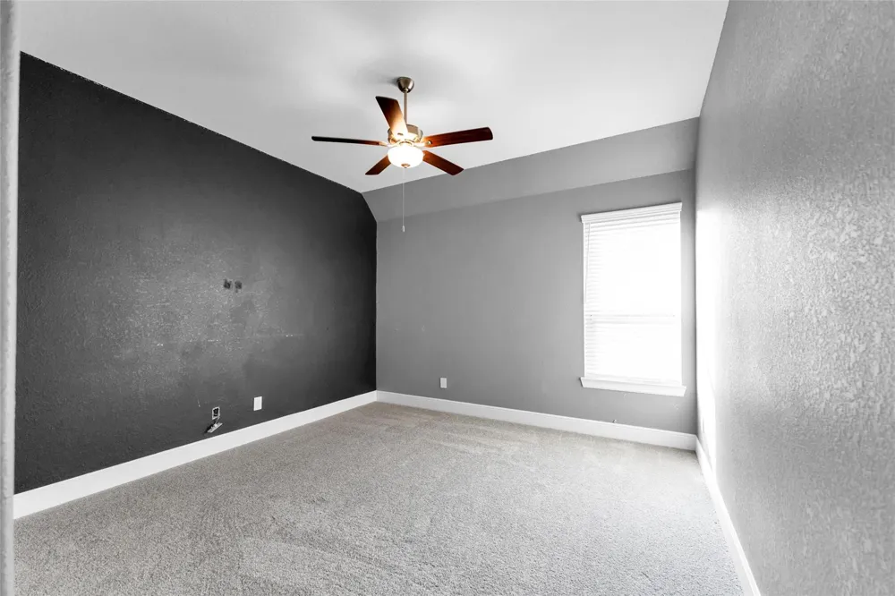 1014 Lakemont Bend Lane Pinehurst, TX 77362