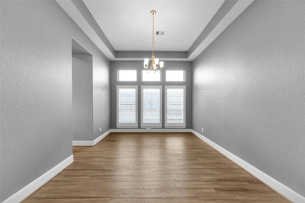 1014 Lakemont Bend Lane Pinehurst, TX 77362