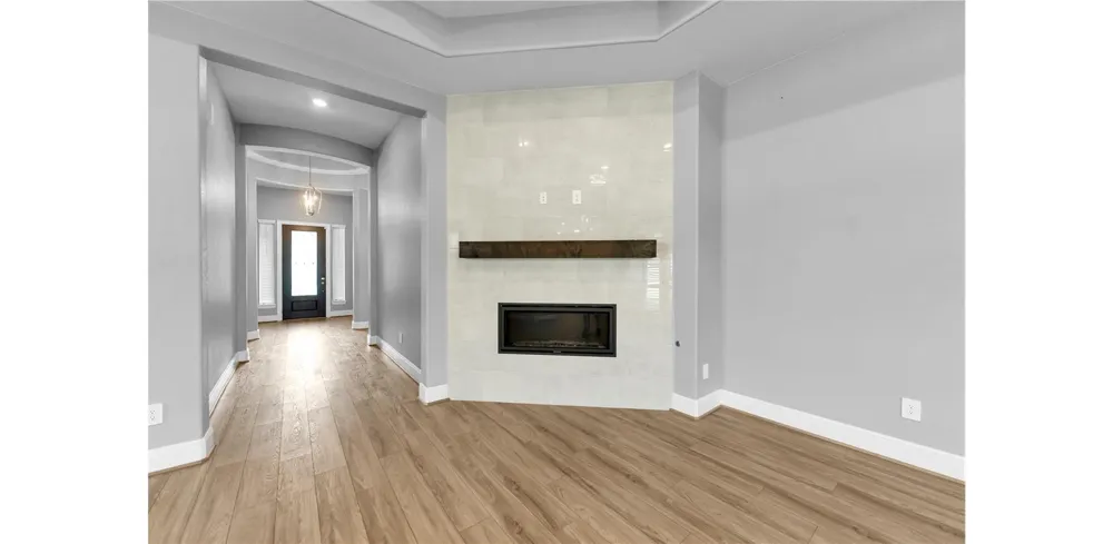 1014 Lakemont Bend Lane Pinehurst, TX 77362