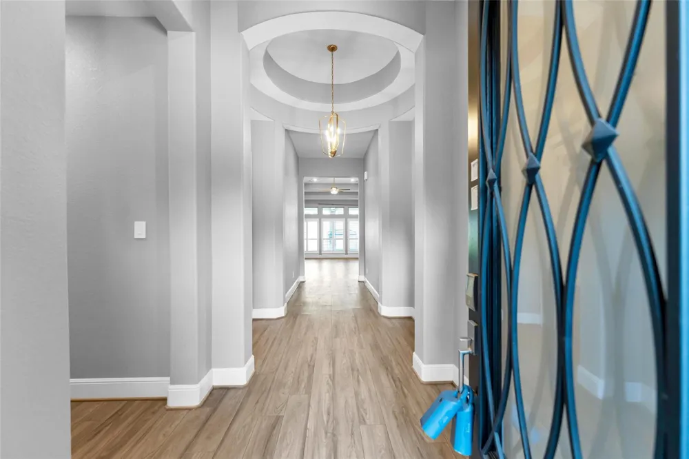 1014 Lakemont Bend Lane Pinehurst, TX 77362
