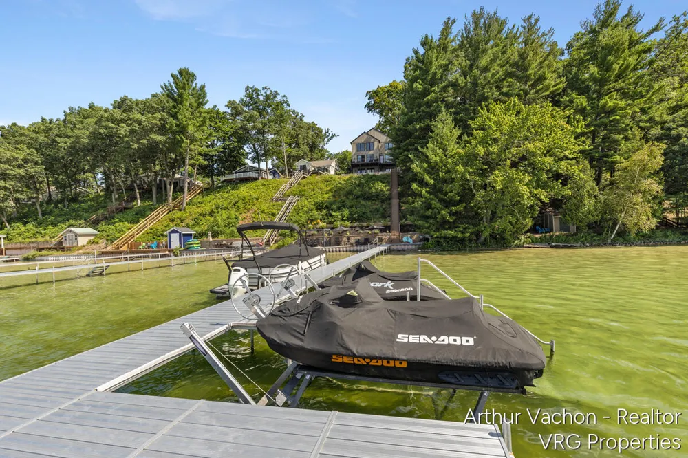 5722 El Camino Drive Newaygo, MI 49337
