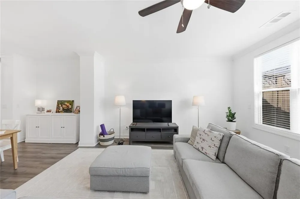 3193 Bartee Walk Suwanee, GA 30024