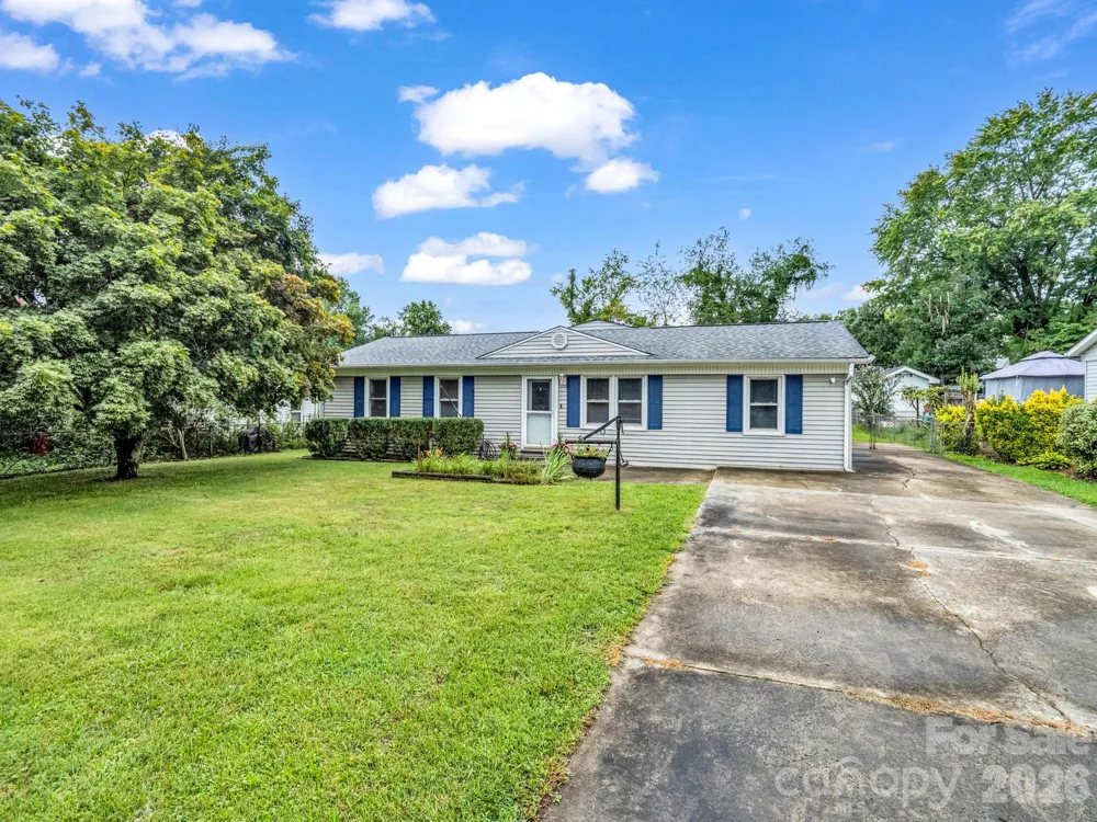 119 Scenic View Drive Swannanoa, NC 28778