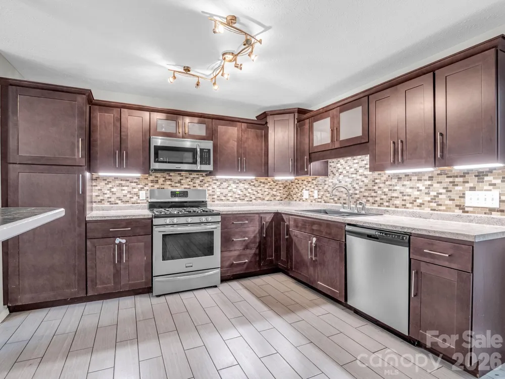 119 Scenic View Drive Swannanoa, NC 28778