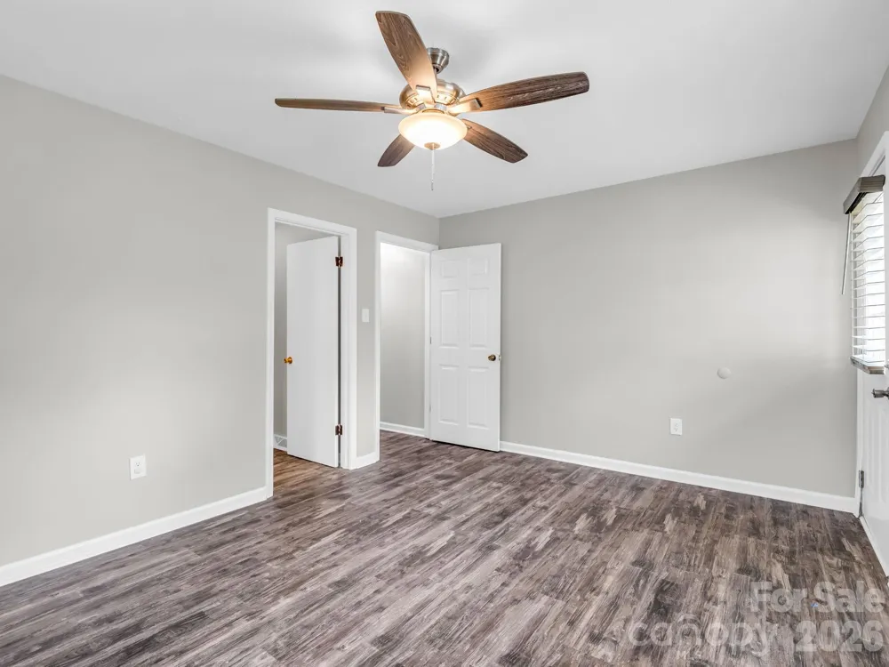 119 Scenic View Drive Swannanoa, NC 28778