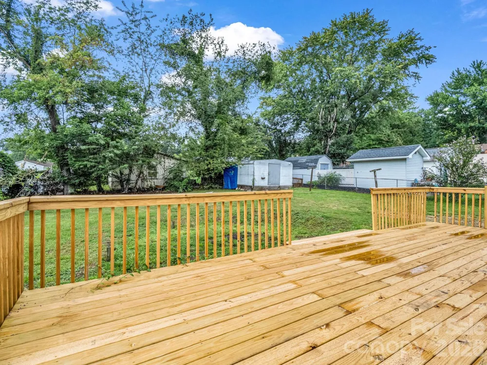 119 Scenic View Drive Swannanoa, NC 28778