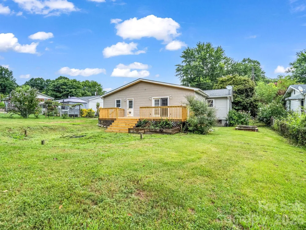 119 Scenic View Drive Swannanoa, NC 28778
