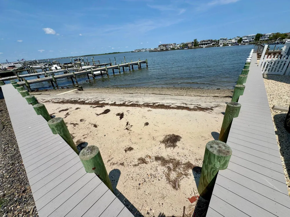 214 W SHIP BOTTOM AVENUE #2 Ship Bottom, NJ 08008