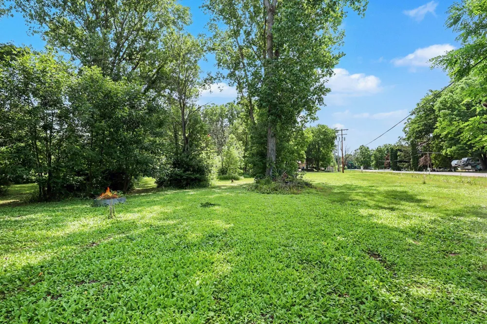 7879 E Shore Drive Stanton, MI 48888
