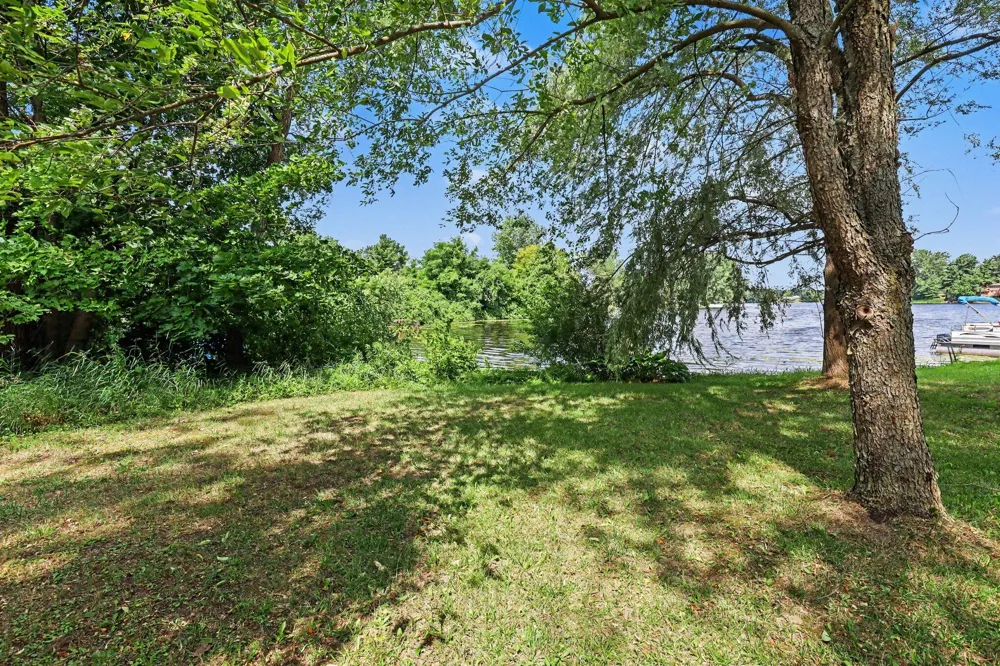 7879 E Shore Drive Stanton, MI 48888