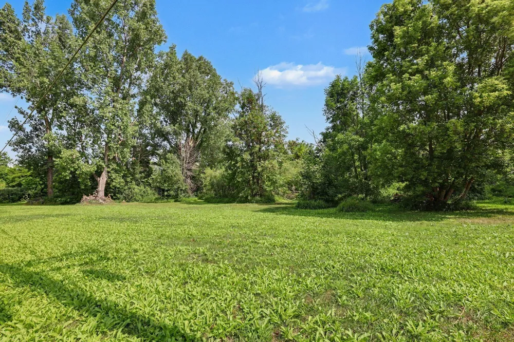 7879 E Shore Drive Stanton, MI 48888