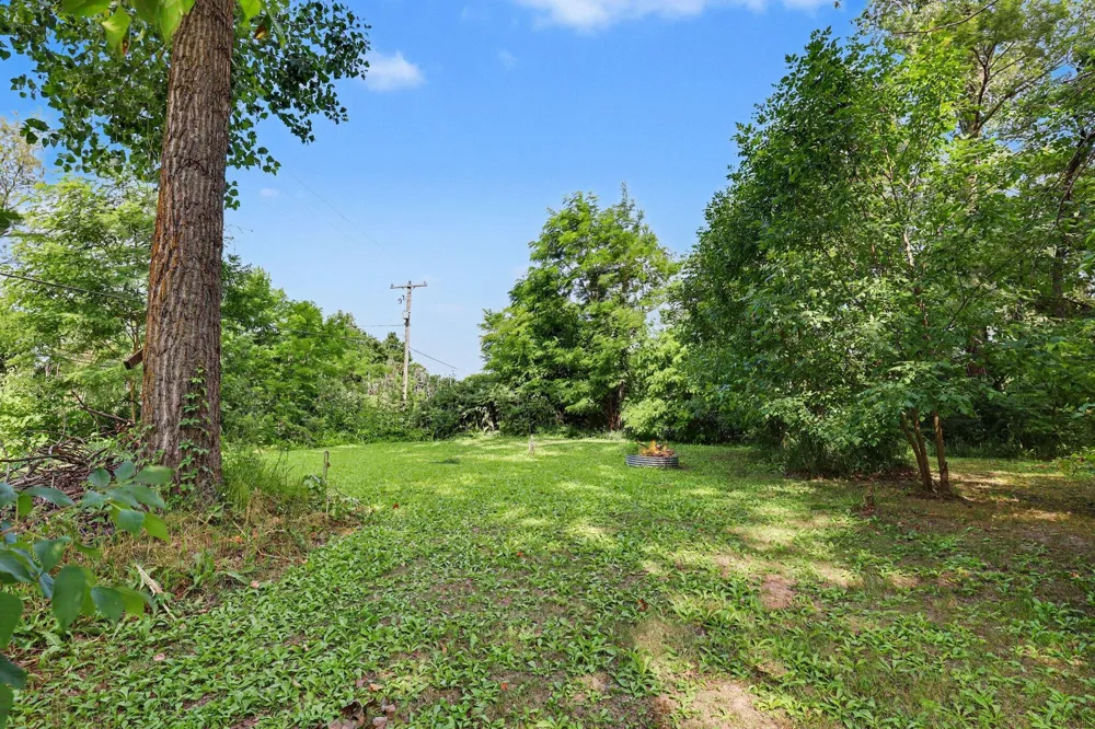 7879 E Shore Drive Stanton, MI 48888