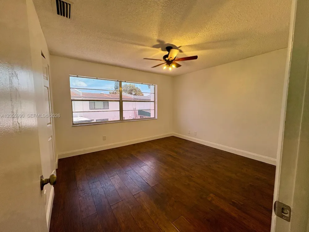 6979 SW 110th Ct Miami, FL 33173