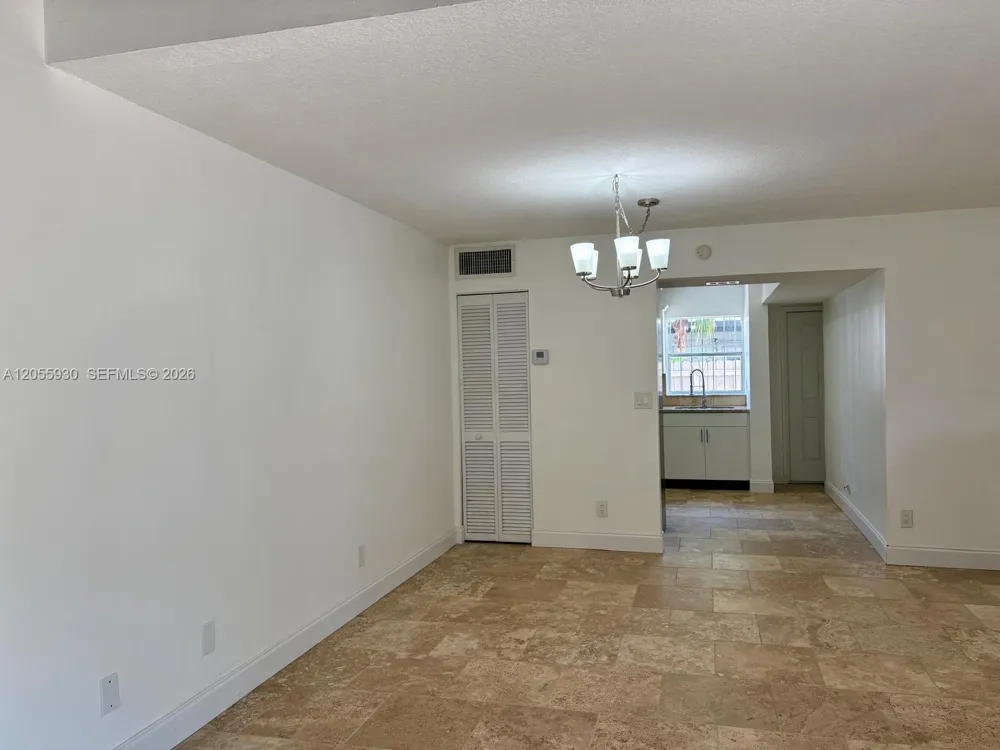 6979 SW 110th Ct Miami, FL 33173