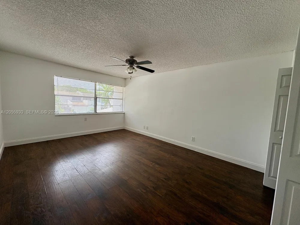 6979 SW 110th Ct Miami, FL 33173