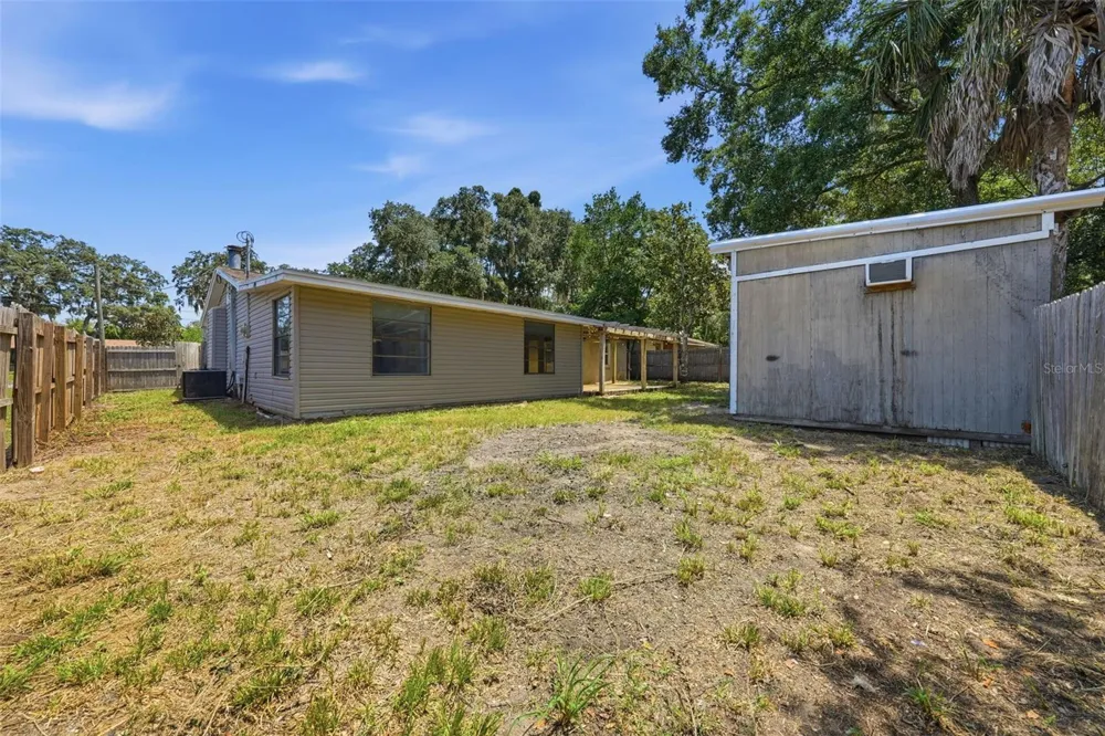 3104 GARDEN ROAD Eustis, FL 32726