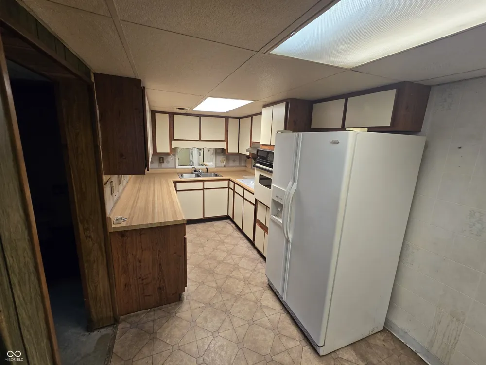3400 Maple Grove Road Bloomington, IN 47404