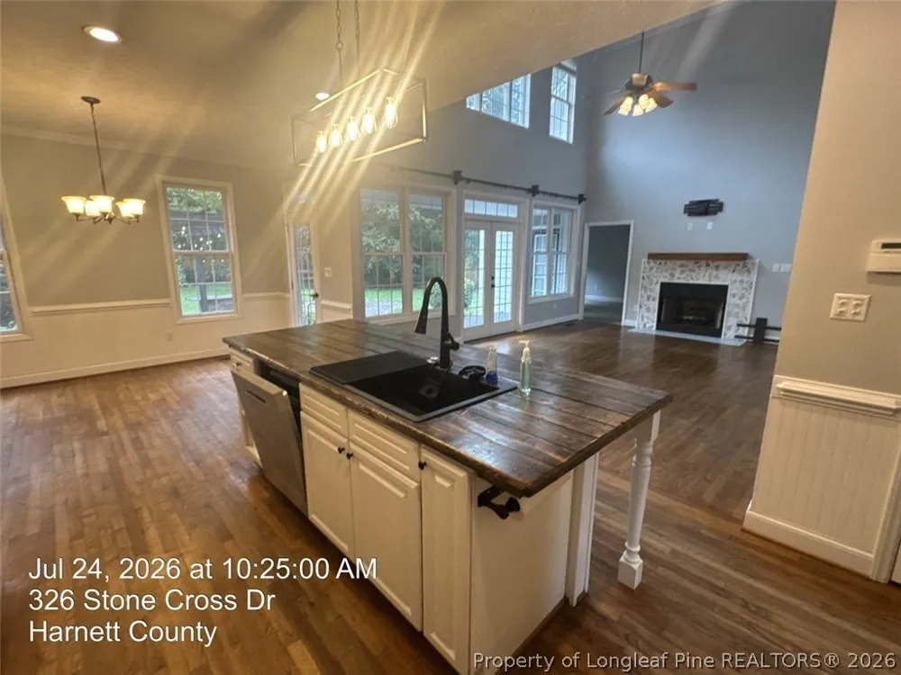 326 Stone Cross Drive Spring Lake, NC 28390